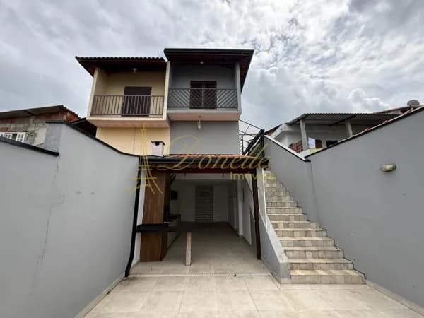 SOBRADO À VENDA – VILA SUÍSSA