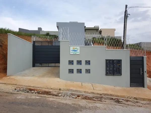 Casa à venda no bairro Botujuru em Mogi das Cruzes/SP
