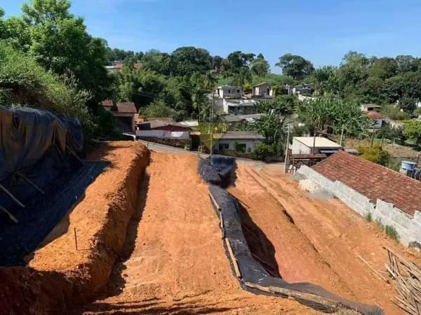 Terreno à venda no bairro Botujuru em Mogi das Cruzes/SP
