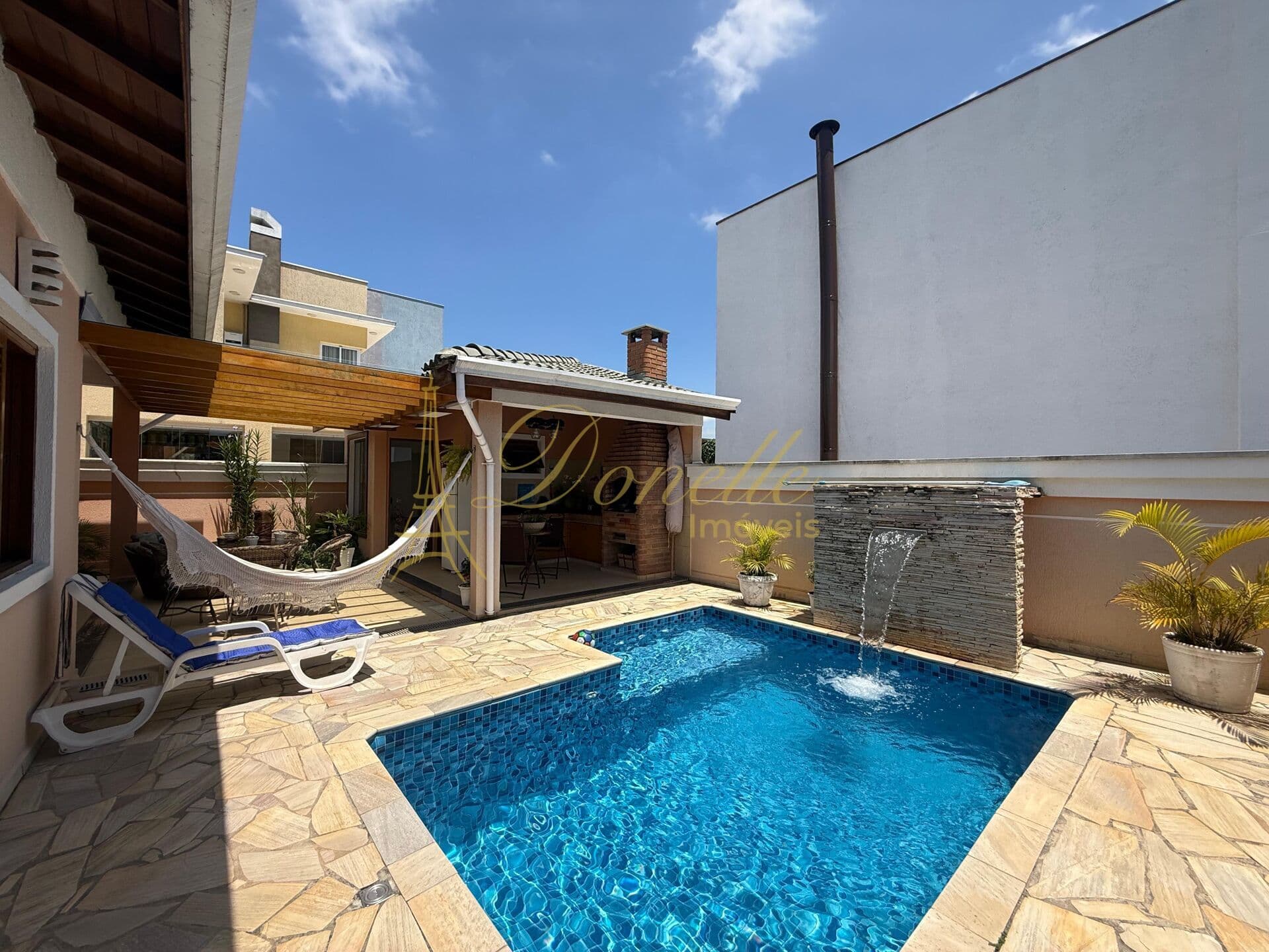 Casa em Mogi das Cruzes - Aruã