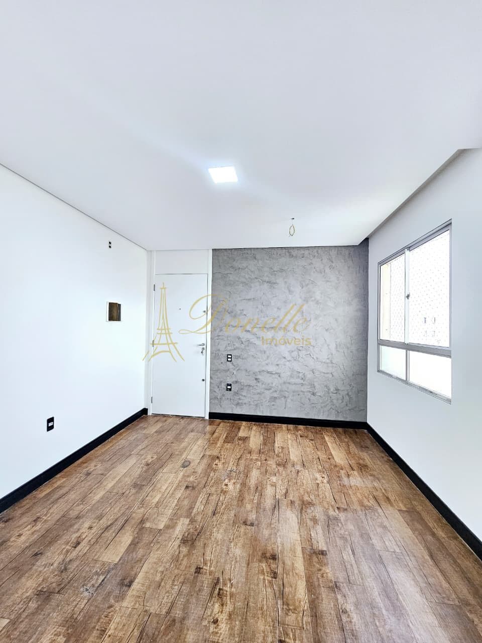 Apartamento Padrão - Residencial MANACÁ