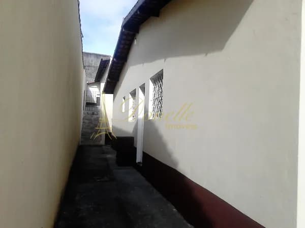 🏡 Excelente Oportunidade! Terreno de 252 m² com 2 Casas no Mogi Moderno