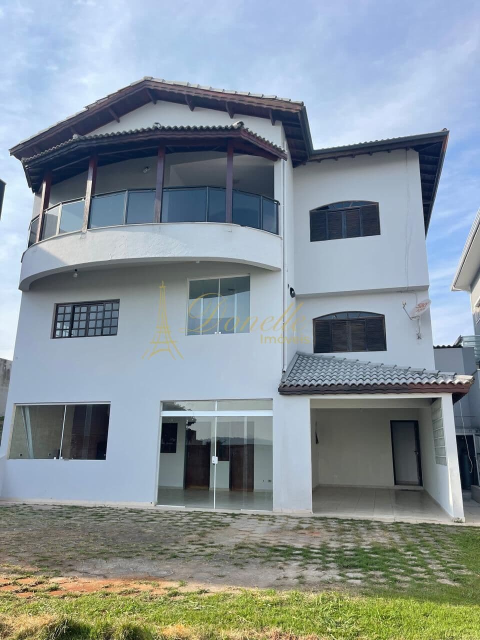 Casa de Alto Padrão à Venda – Condomínio Monterey Ville | Mogi das Cruzes