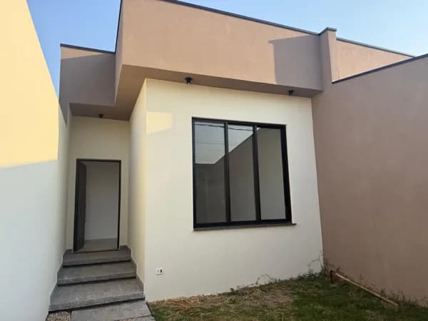 Casa à venda no bairro Vila Mogilar em Mogi das Cruzes/SP