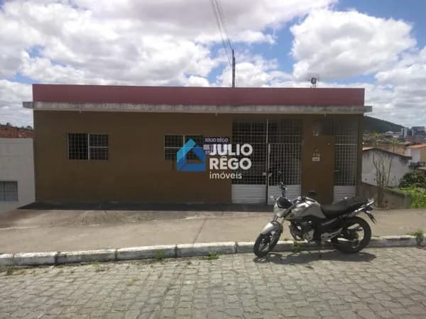 Casa em Caruaru - Petrópolis