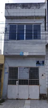 Sobrado em Caruaru - São Francisco