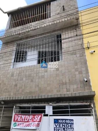 Sobrado em Caruaru - Salgado