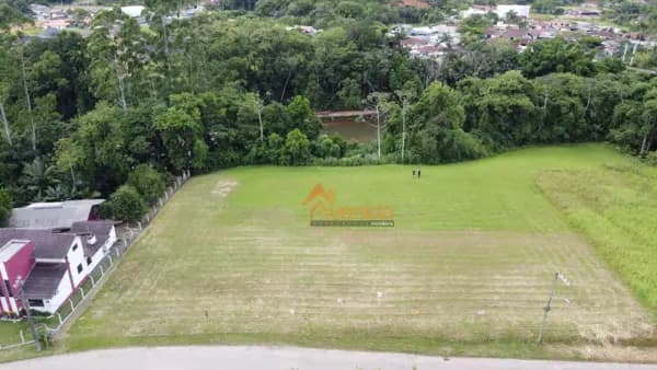 Amplo Terreno com 10.360,46 m² – Grande Potencial de Desenvolvimento