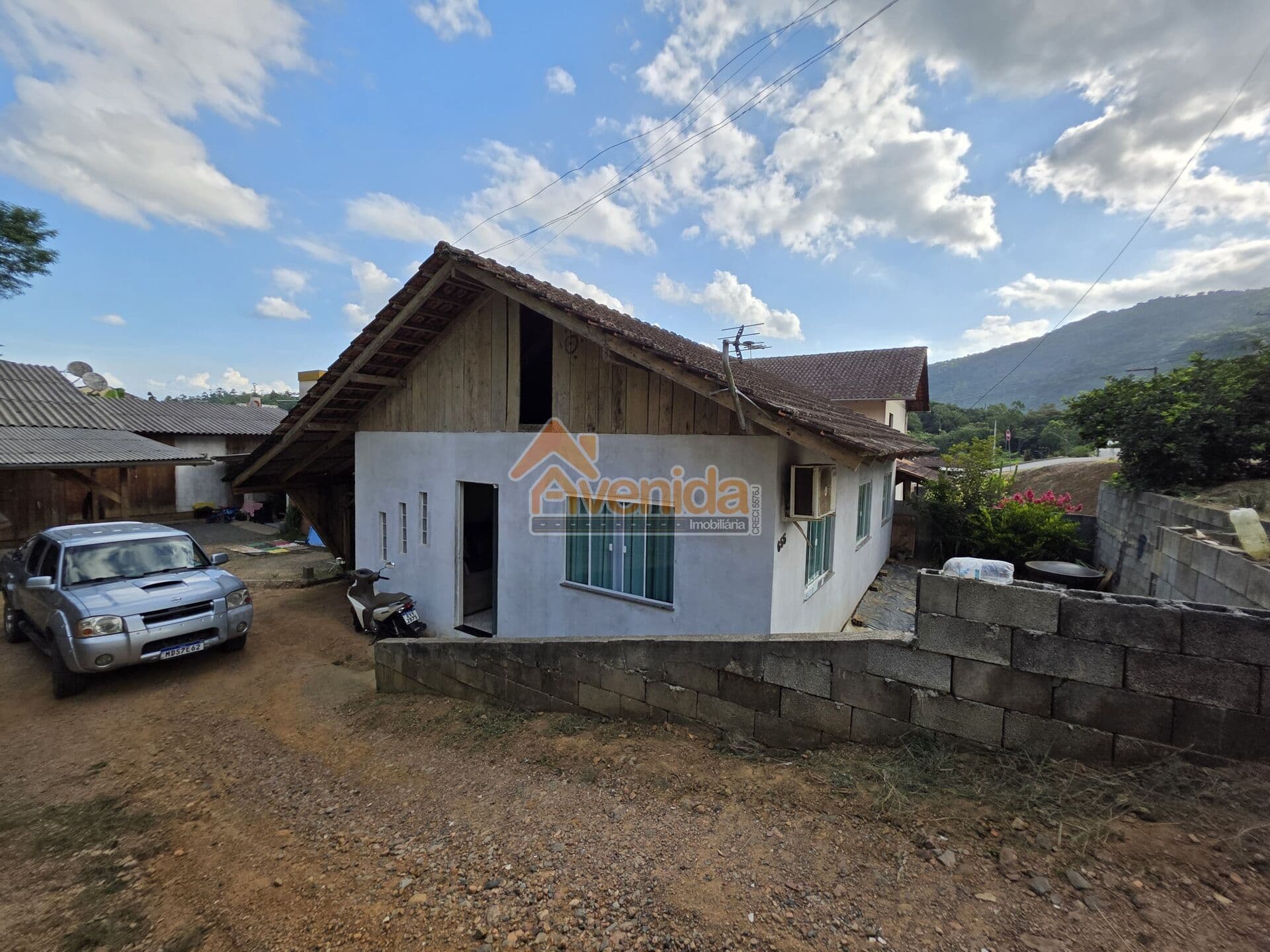 Casa em Timbó - Estados