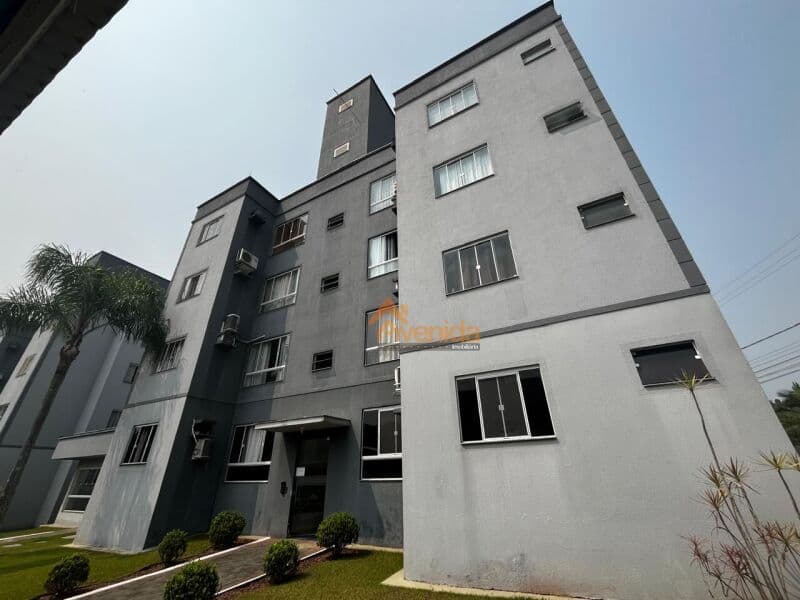 Apartamento em Timbó - Capitais