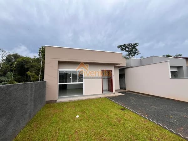 Casa em Rio dos Cedros - Bairro Divineia