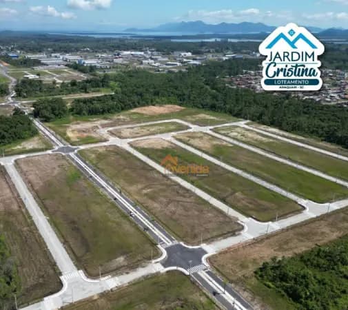 Lote de 240 m2 no Jardim Cristina em Araquari/SC