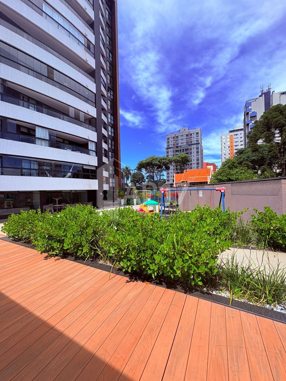 Apartamento Alto Padrão em Bacacheri, Curitiba/PR