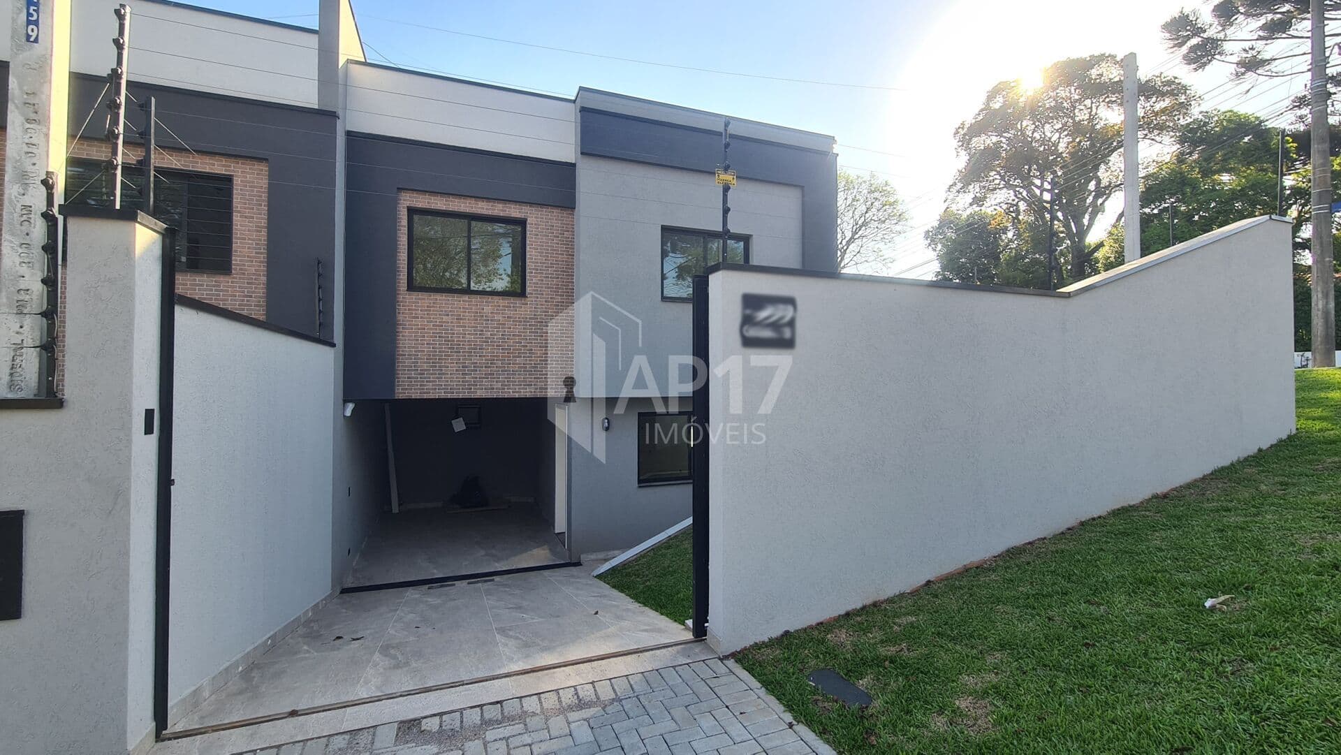 Sobrado 123m² + 100m² área externa no Boa Vista — 3 Quartos