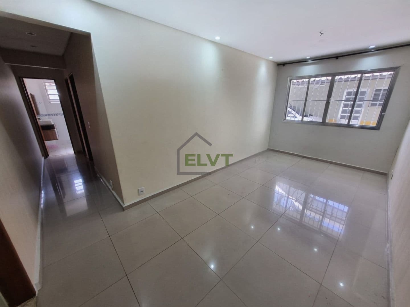 Apartamento à venda no bairro jardim D'Abril em Osasco/SP com 2 quartos