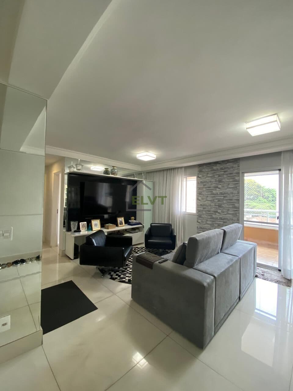 Apartamento para alugar no bairro Centro em Osasco/SP com 2 quartos