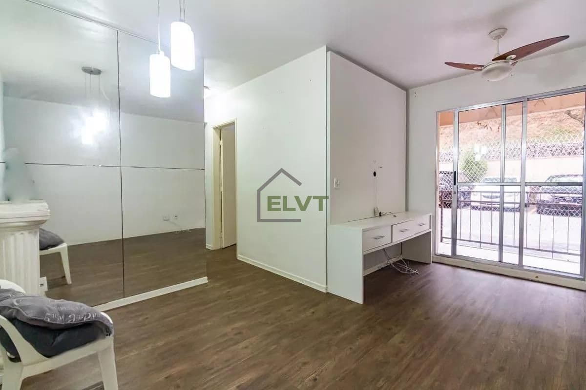 Apartamento à venda na Vila Lageado com 3 quartos