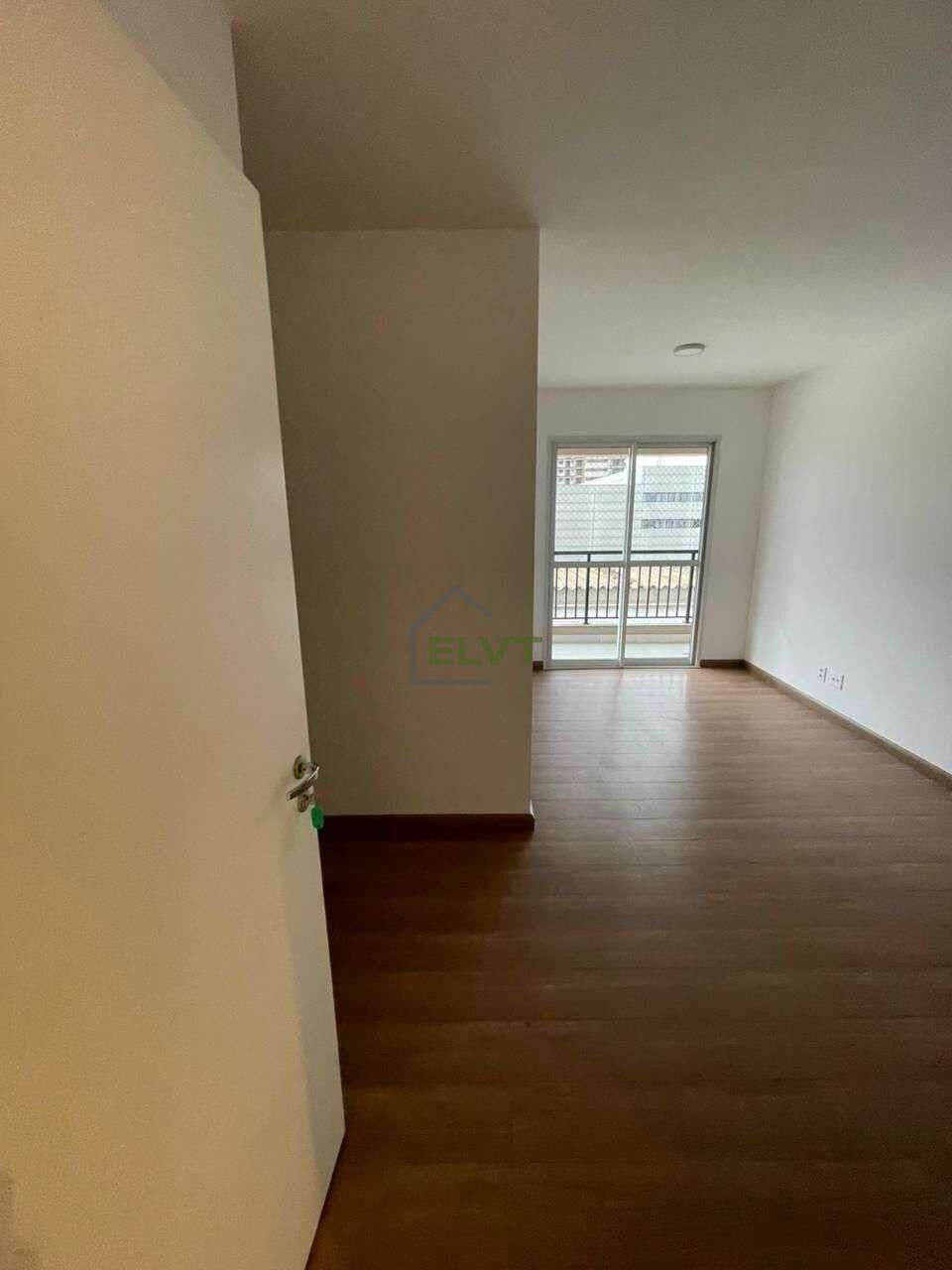 Apartamento à venda em Alphaville com 3 quartos
