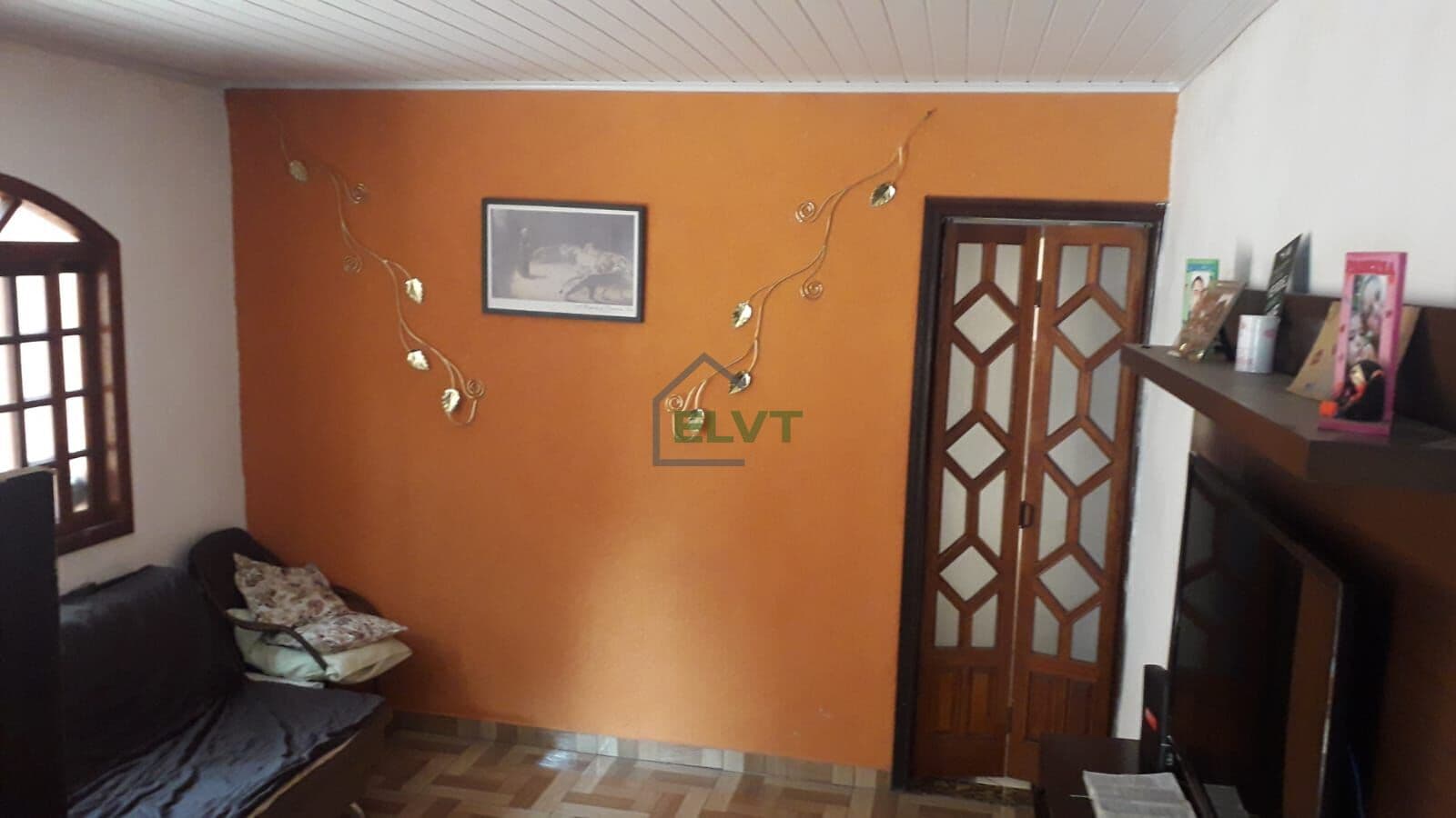 Casa à venda no bairro Km18 em Osasco/SP com 2 quartos