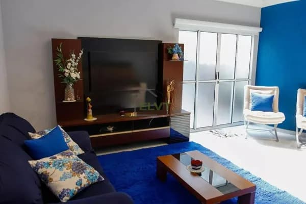 Sobrado à venda no Vila Yolanda com 4 quartos