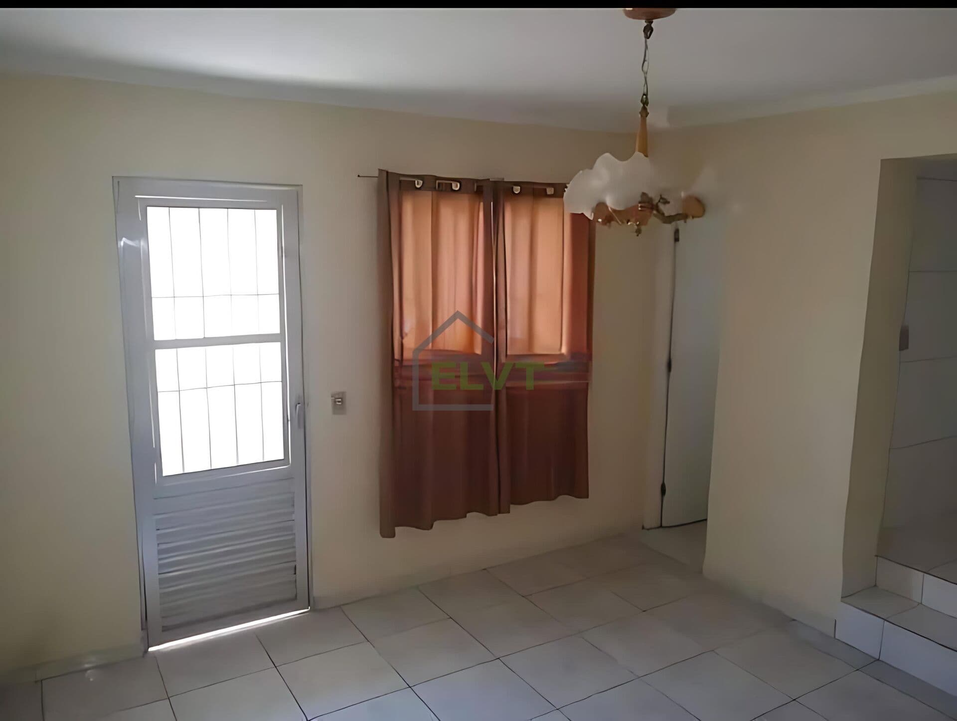 Casa à venda no bairro Bela Vista em Osasco/SP com 2 quartos