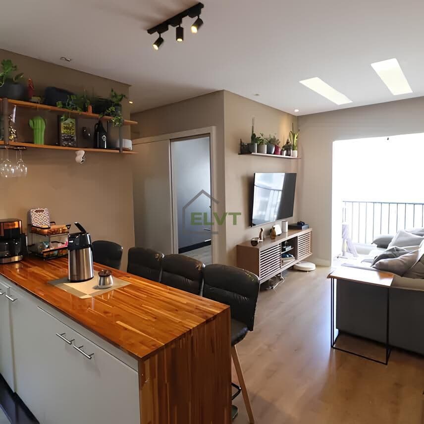 Apartamento à venda no bairro Umuarama em Osasco/SP com 2 quartos