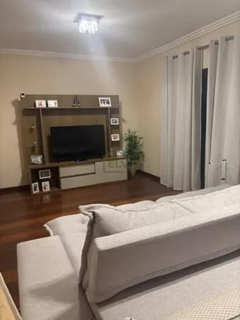Sobrado à venda no bairro City Bussocaba em Osasco/SP com 4 quartos