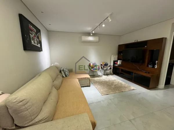 Sobrado à venda no Adalgisa com 3 quartos