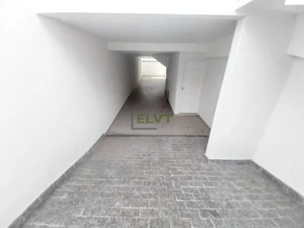 Sobrado à venda no Bela Vista de 3 quartos.