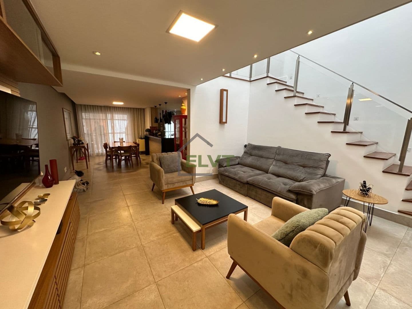 Casa à venda na Cidade São Francisco com 2 quartos