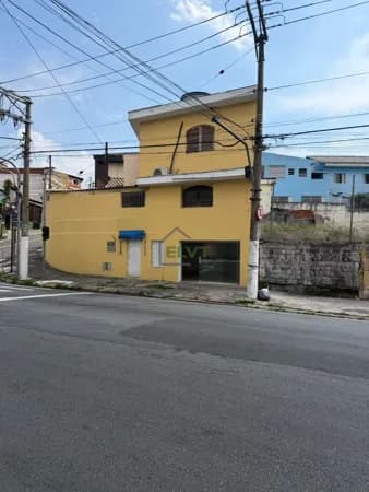 Salão comercial para locação no bairro Umuarama em Osasco/SP com 38m²