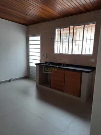Casa à venda na Vila Lageado 2 quartos