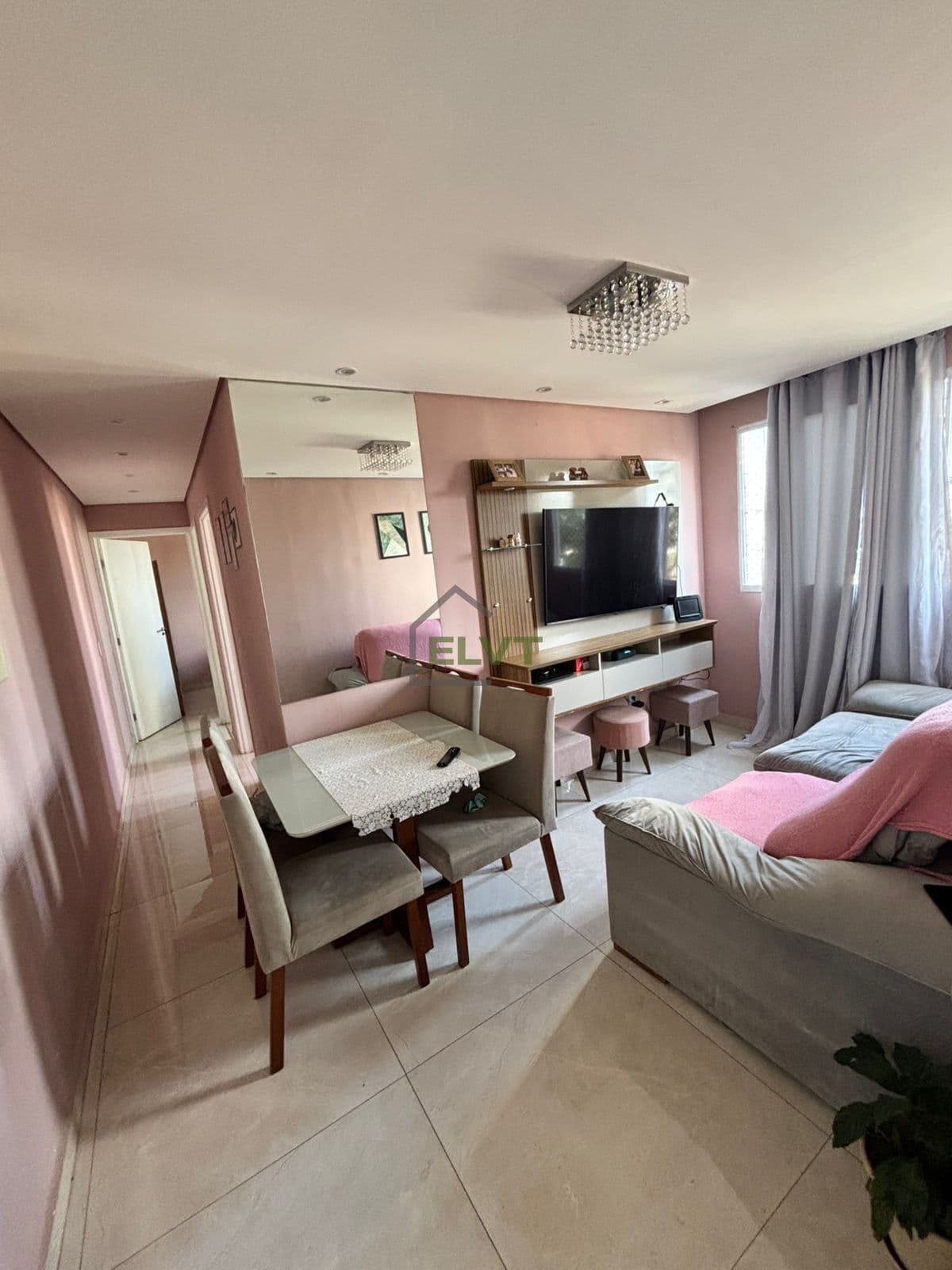 Apartamento à venda no bairro Jardim do Lago em Osasco/SP com 2 quartos