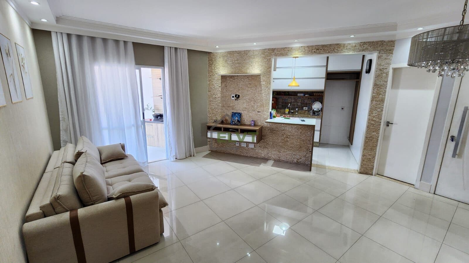 Apartamento à venda no Km 18 com 3 quarto