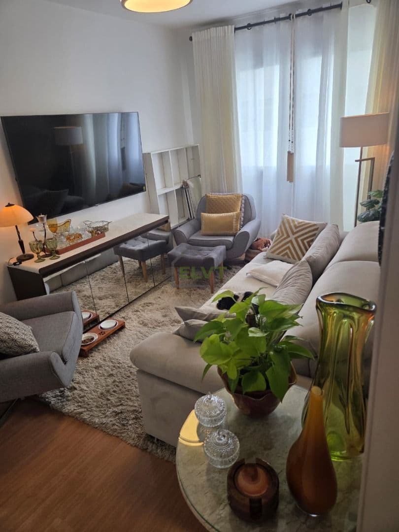 Apartamento à venda no bairro Jaguaribe em Osasco/SP com 2 quartos