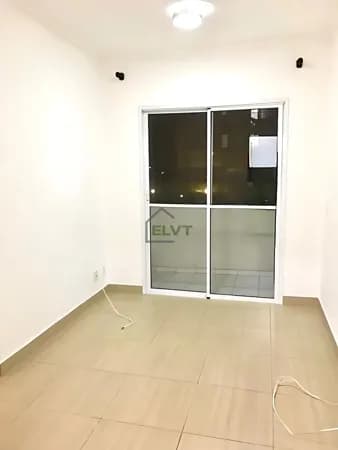 Apartamento à venda no bairro Jaguaré com 3 quartos