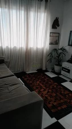 Sobrado à venda no Umuarama com 3 quartos