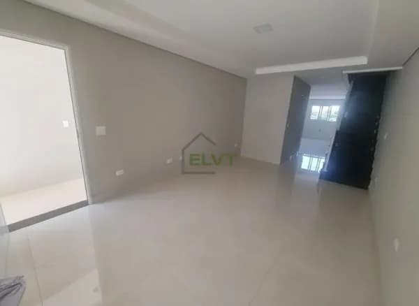 Sobrado à venda no Umuarama com 3 quartos