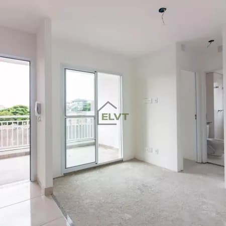 Apartamento à venda no bairro Umuarama em Osasco/SP com 2 quartos