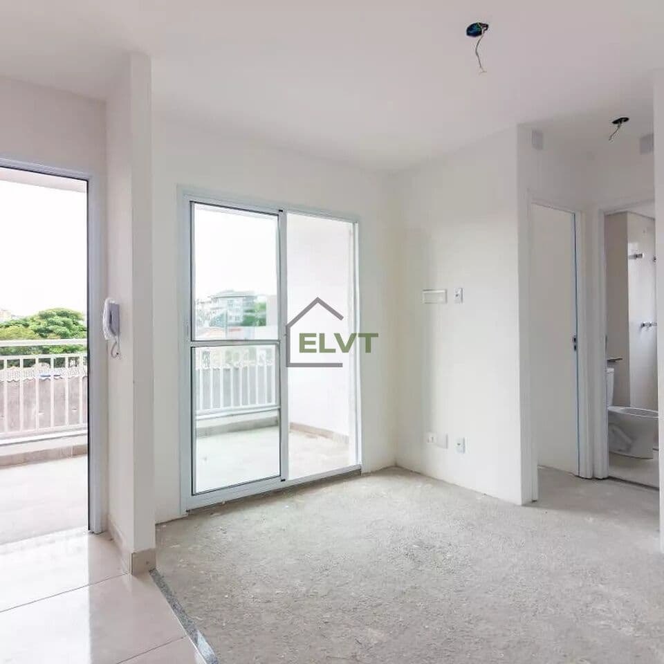 Apartamento à venda no bairro Umuarama em Osasco/SP com 2 quartos