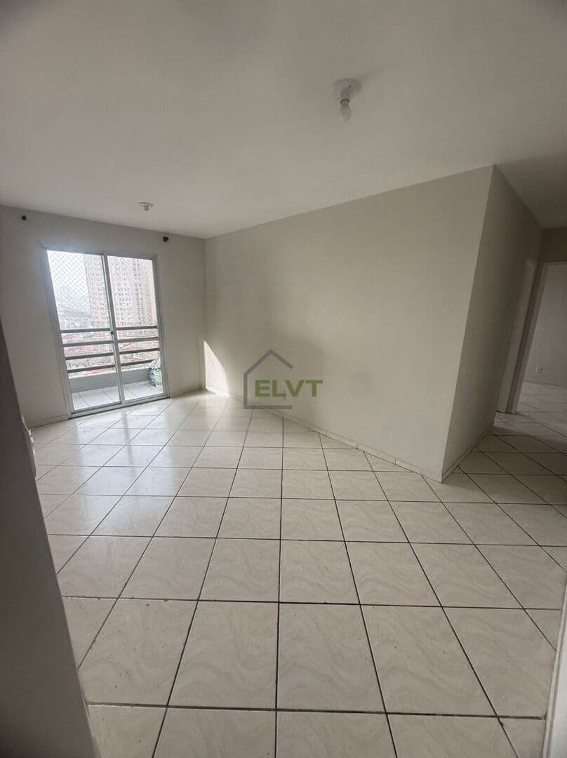 Apartamento para locação no bairro Jardim Roberto em Osasco/SP com 2 quartos