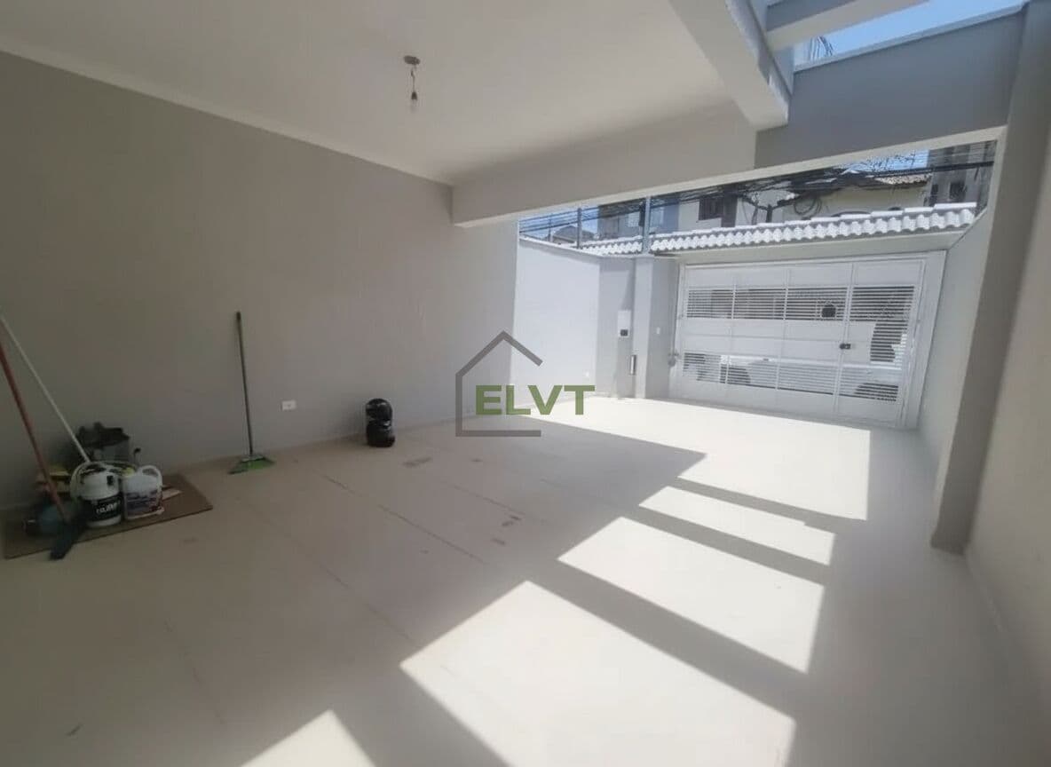 Sobrado à venda no Umuarama com 3 quartos