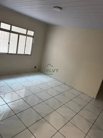 Casa para locação no bairro Jaguaribe em Osasco/SP com 2 quartos