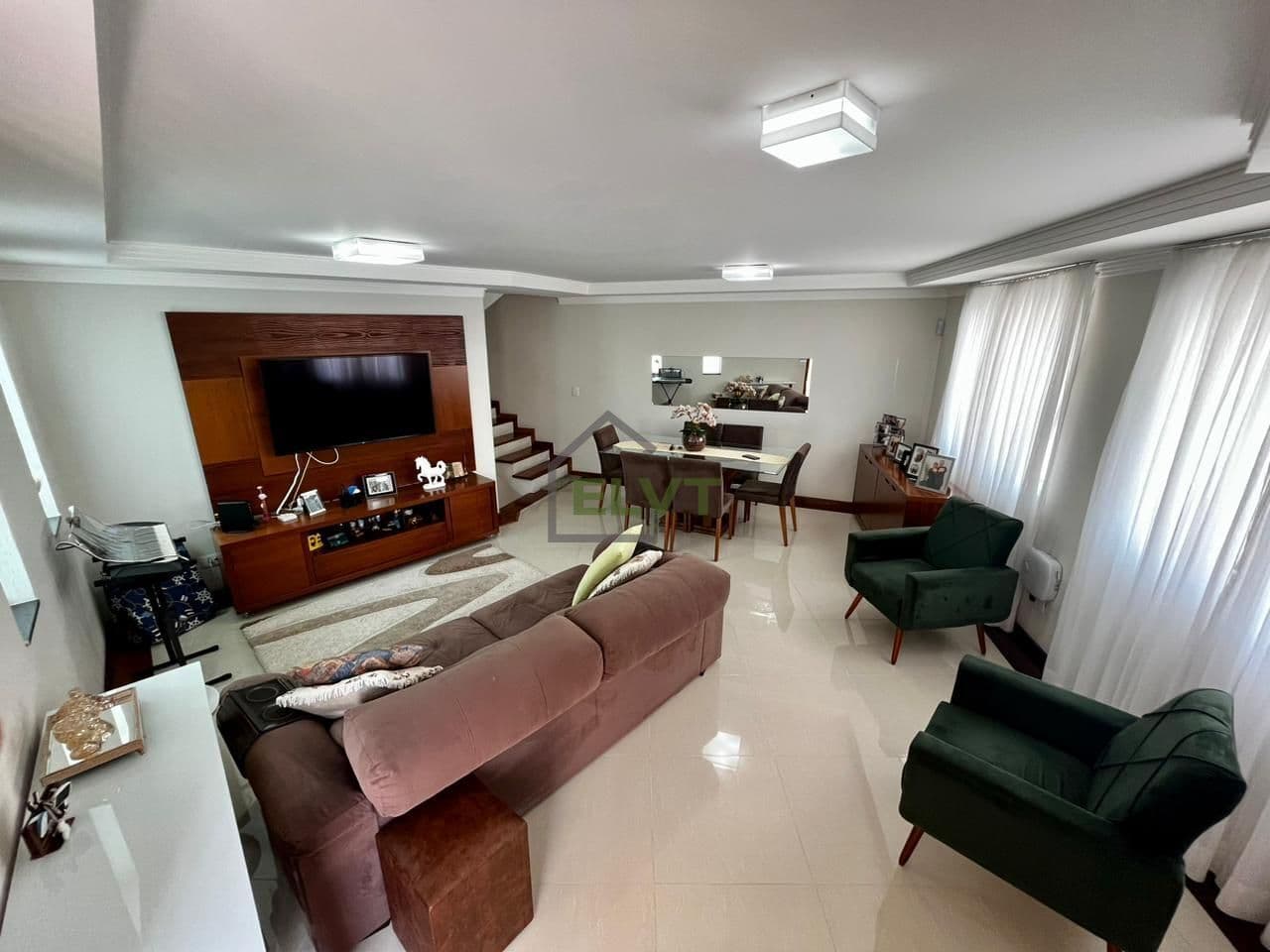 Sobrado à venda no Bela Vista com 3 quartos