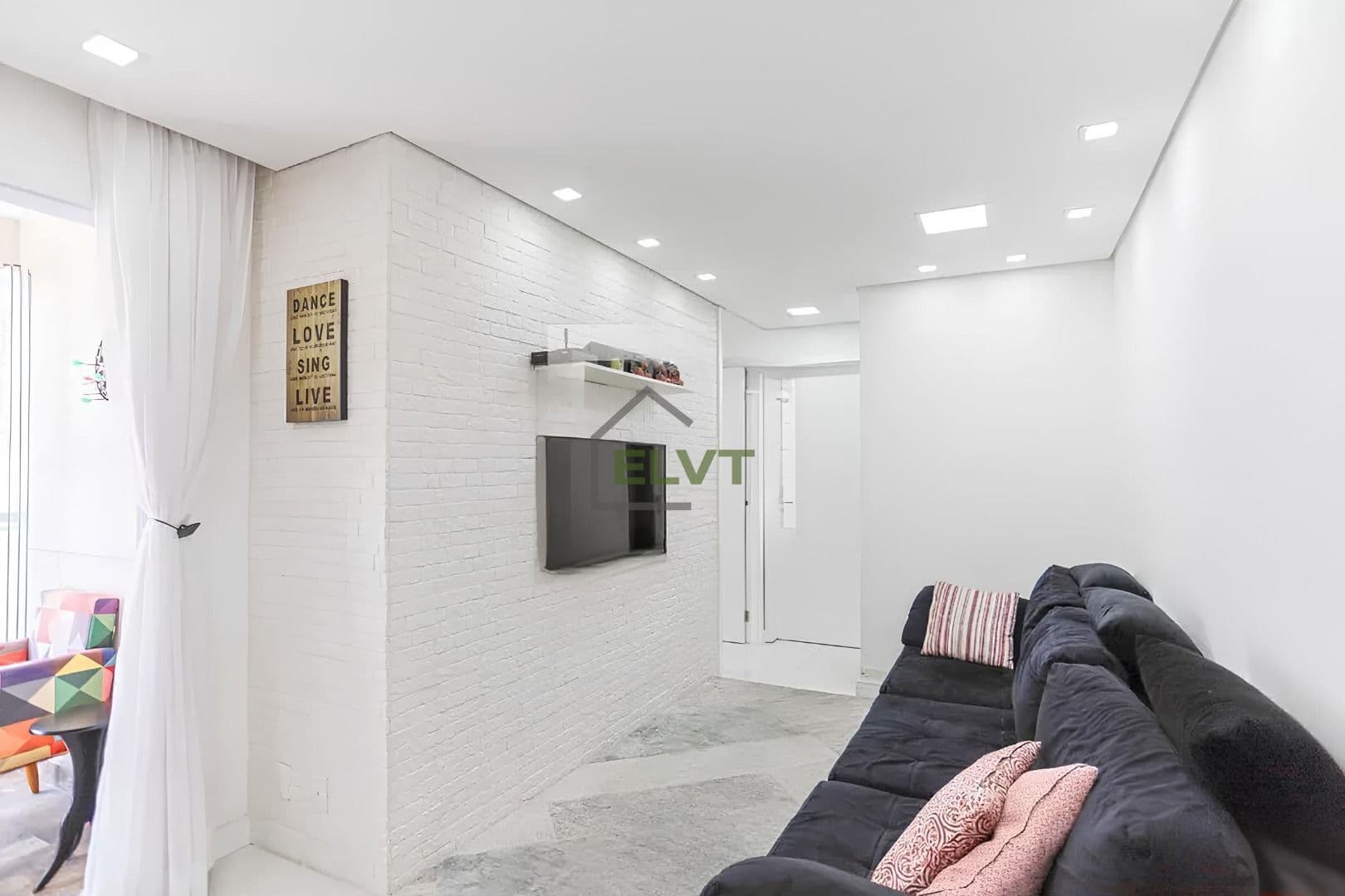 Apartamento à venda na Vila Osasco com 2 quartos