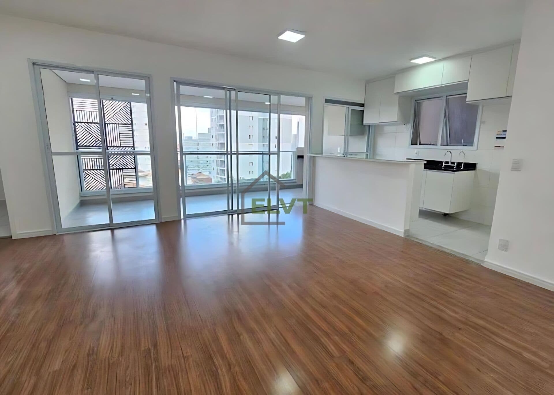 Apartamento à venda no bairro Vila Osasco em Osasco/SP com 2 quartos