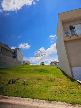 Terreno à venda no Granja Viana com 168m²