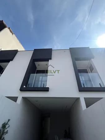 Sobrado à venda no bairro Bela Vista em Osasco/SP com 3 quartos