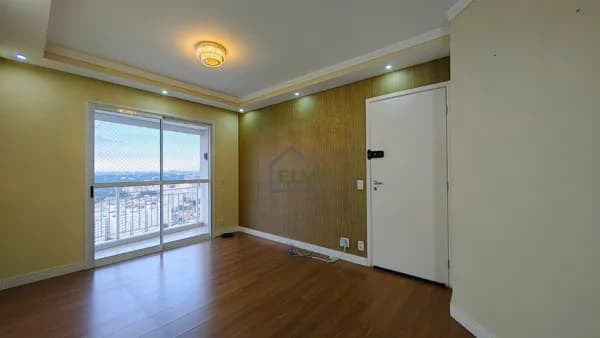 Apartamento à venda no bairro Umuarama em Osasco/SP com 3 quartos