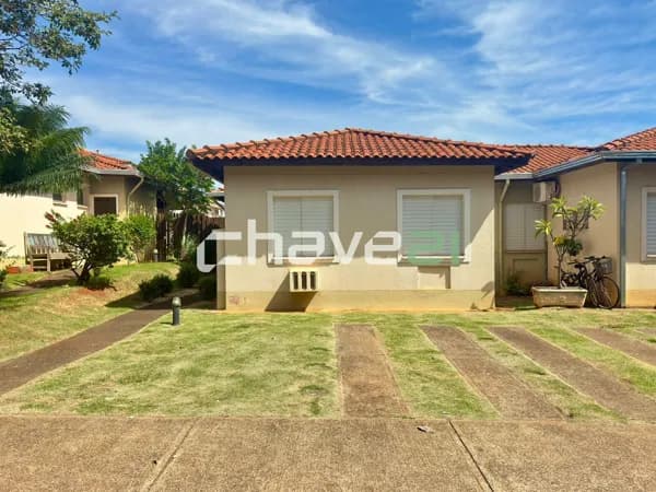 CASA TÉRREA À VENDA NO CONDOMÍNIO GIARDINO I – CONFORTO, PRATICIDADE E LAZER COMPLETO